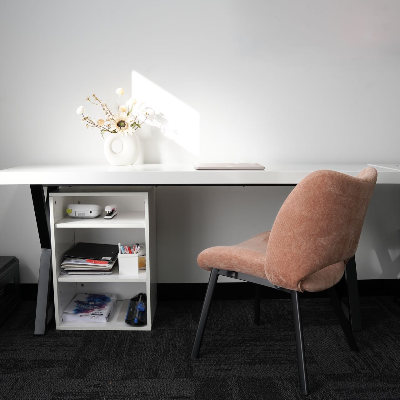 Elowen Table