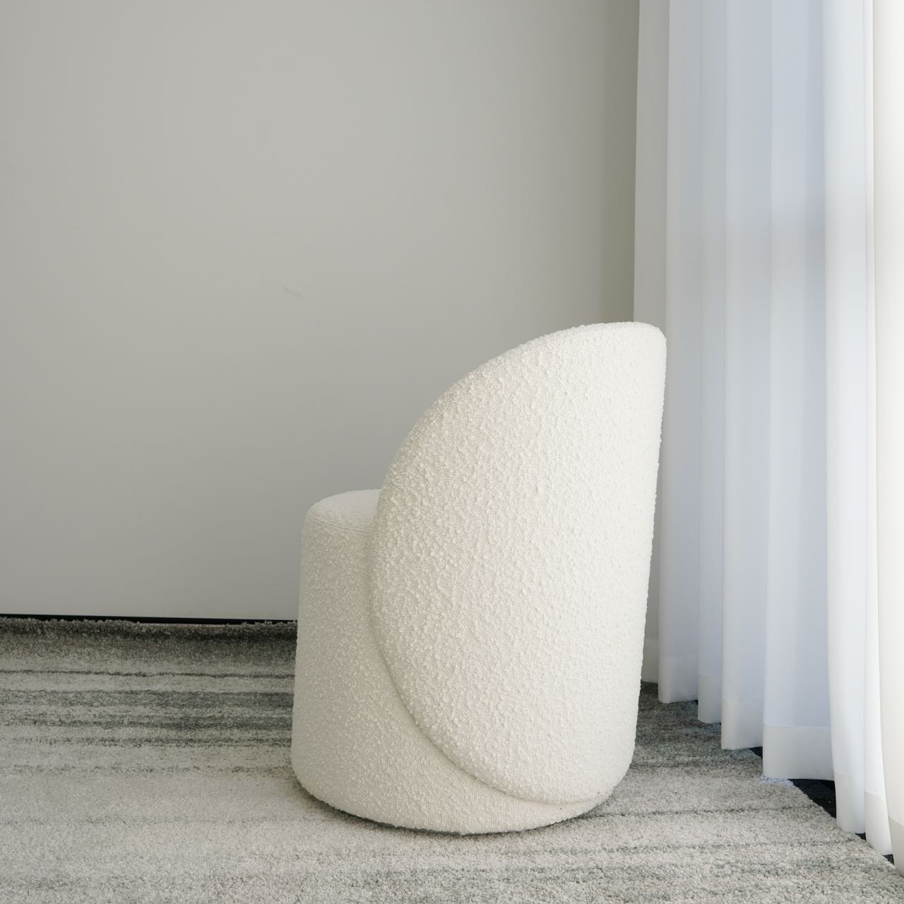 Flower Dressing Chair