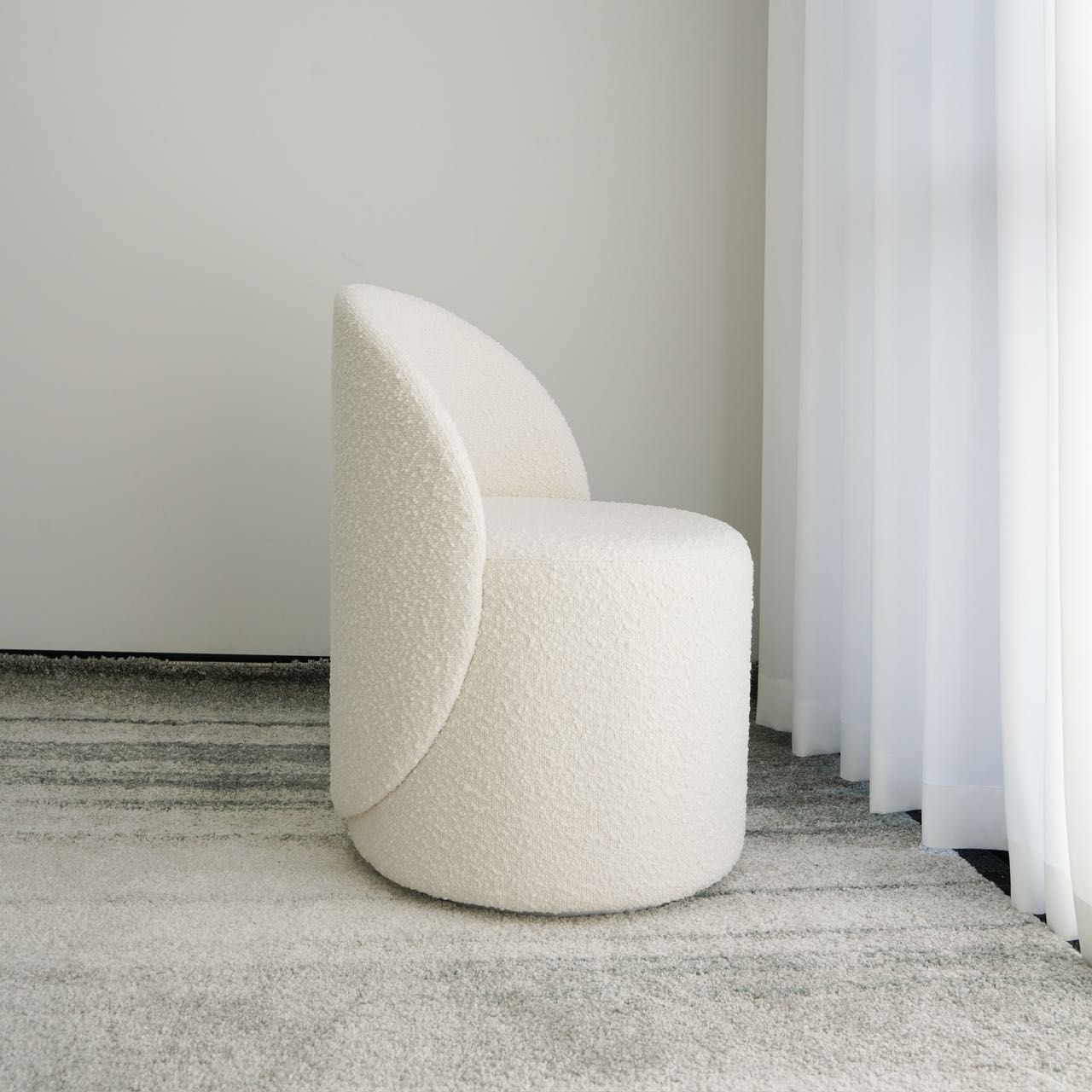 Flower Dressing Chair