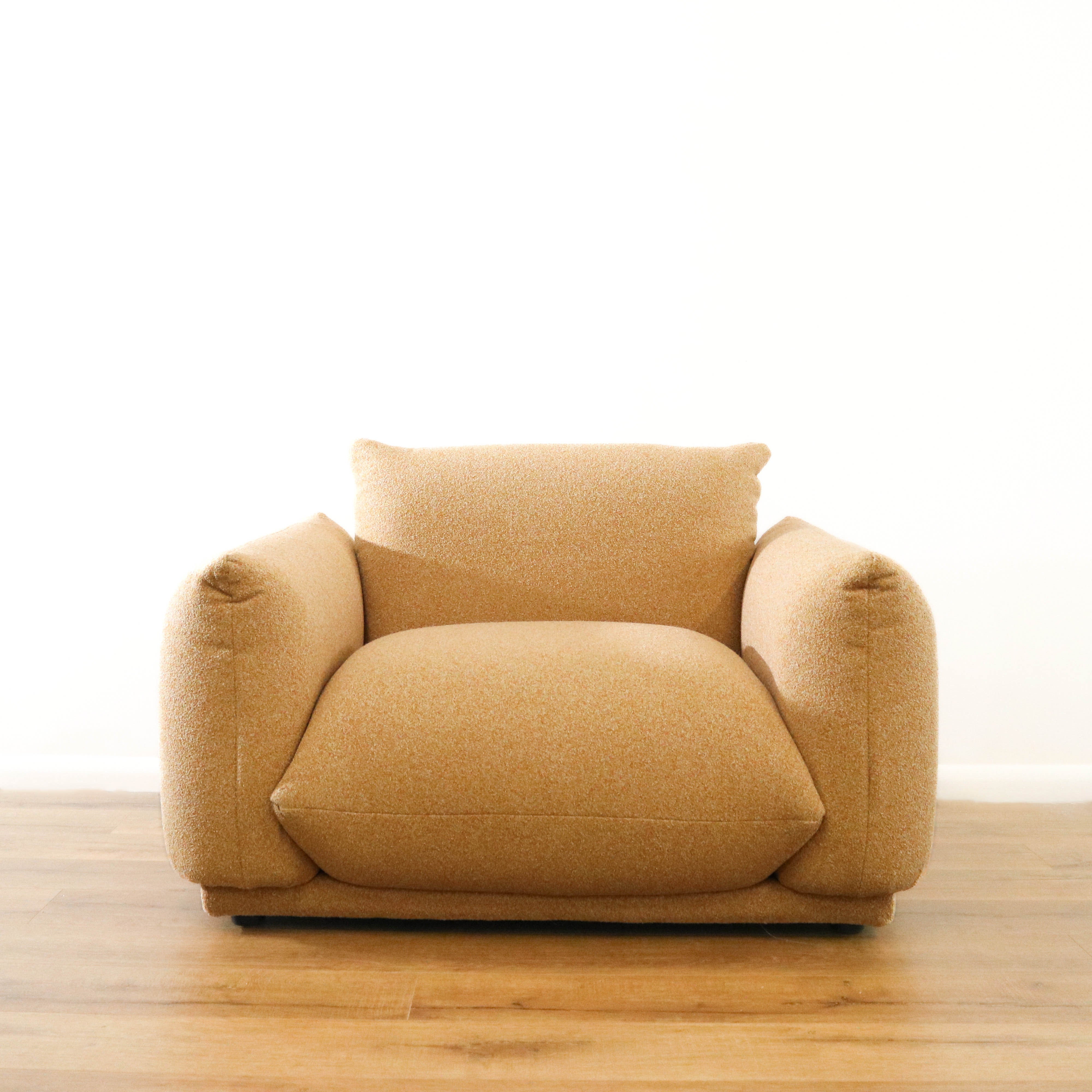 Lia Cloud Sofa