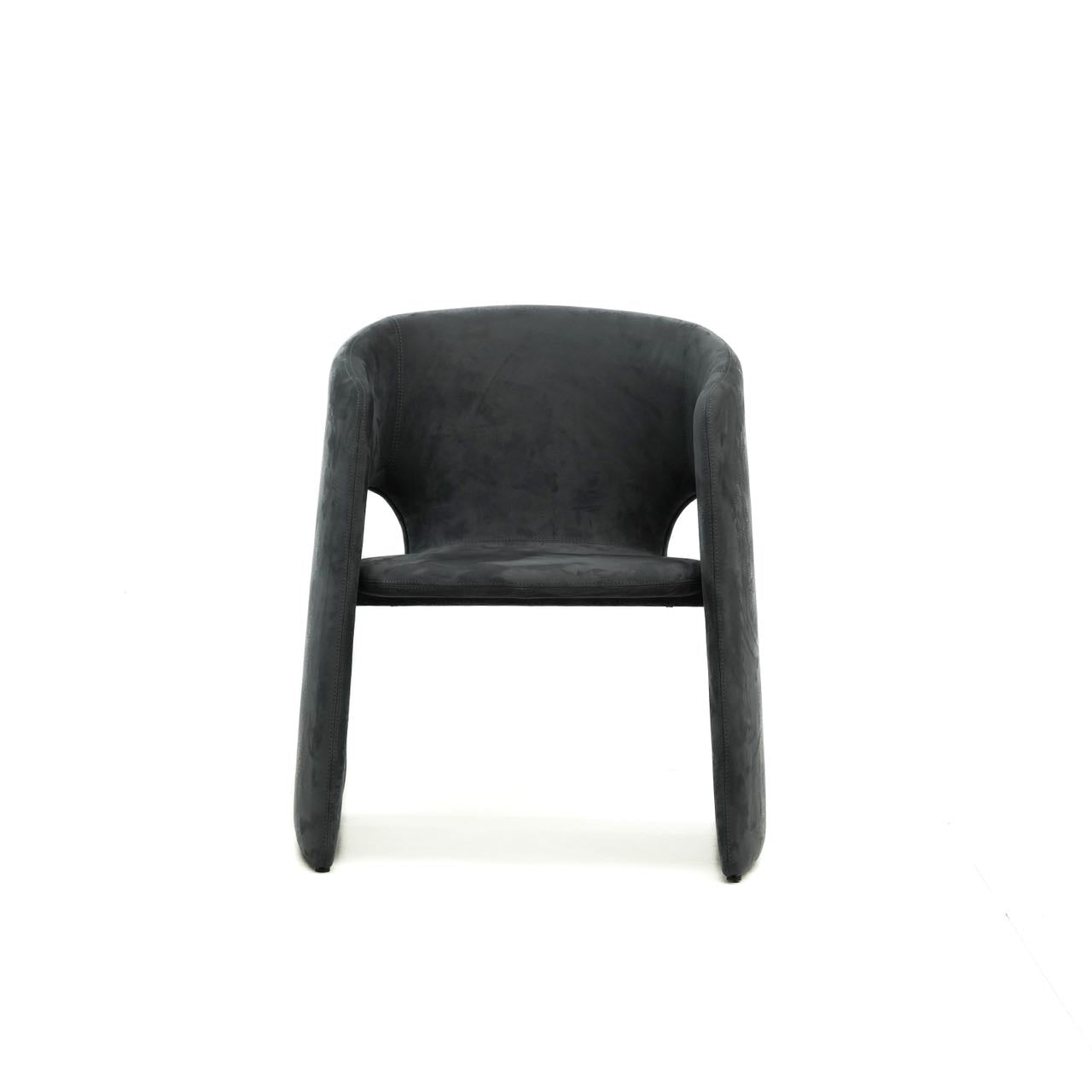 Amia Armchair