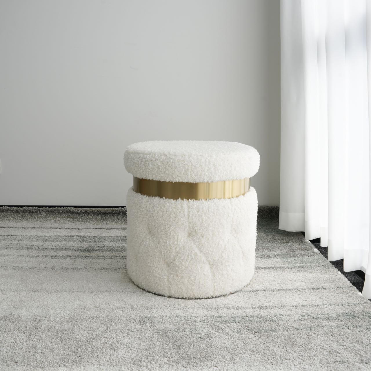 Glori Round Stool