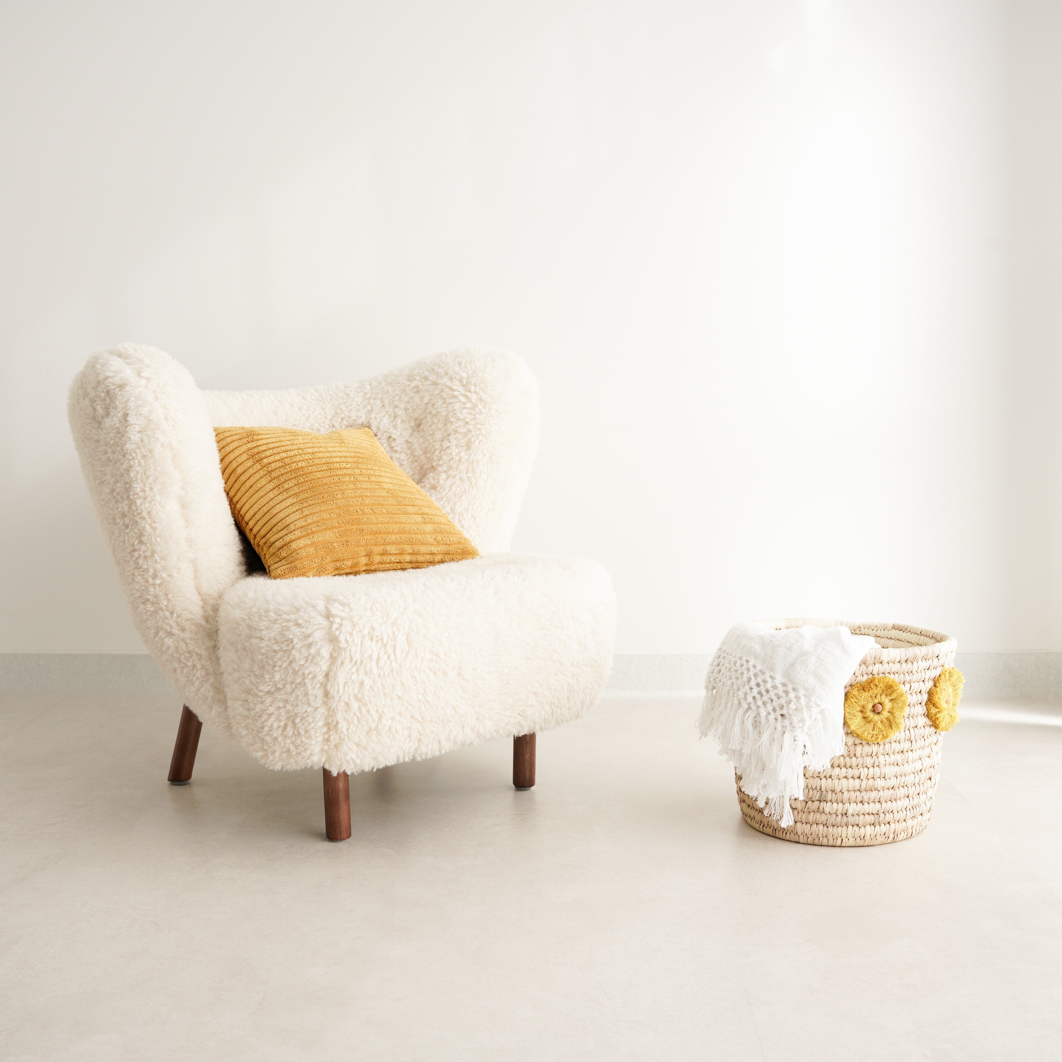 Woocre Lounge Chair