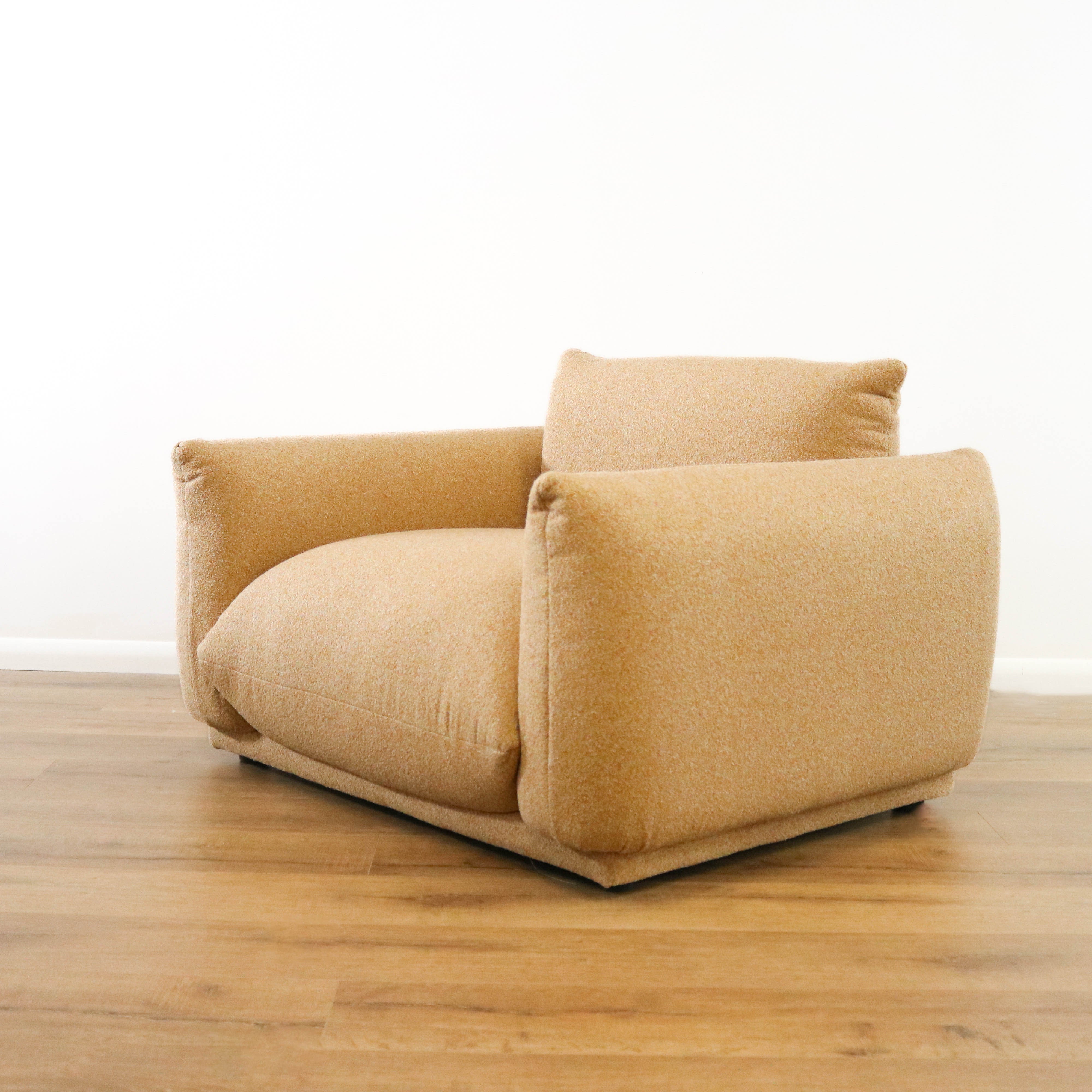 Lia Cloud Sofa